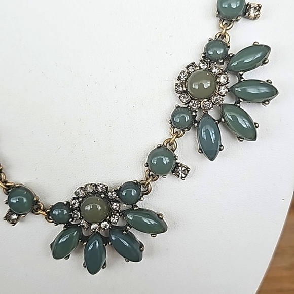 J. Crew Gold-Tone Link-Chain Green Stone - Picture 2 of 5